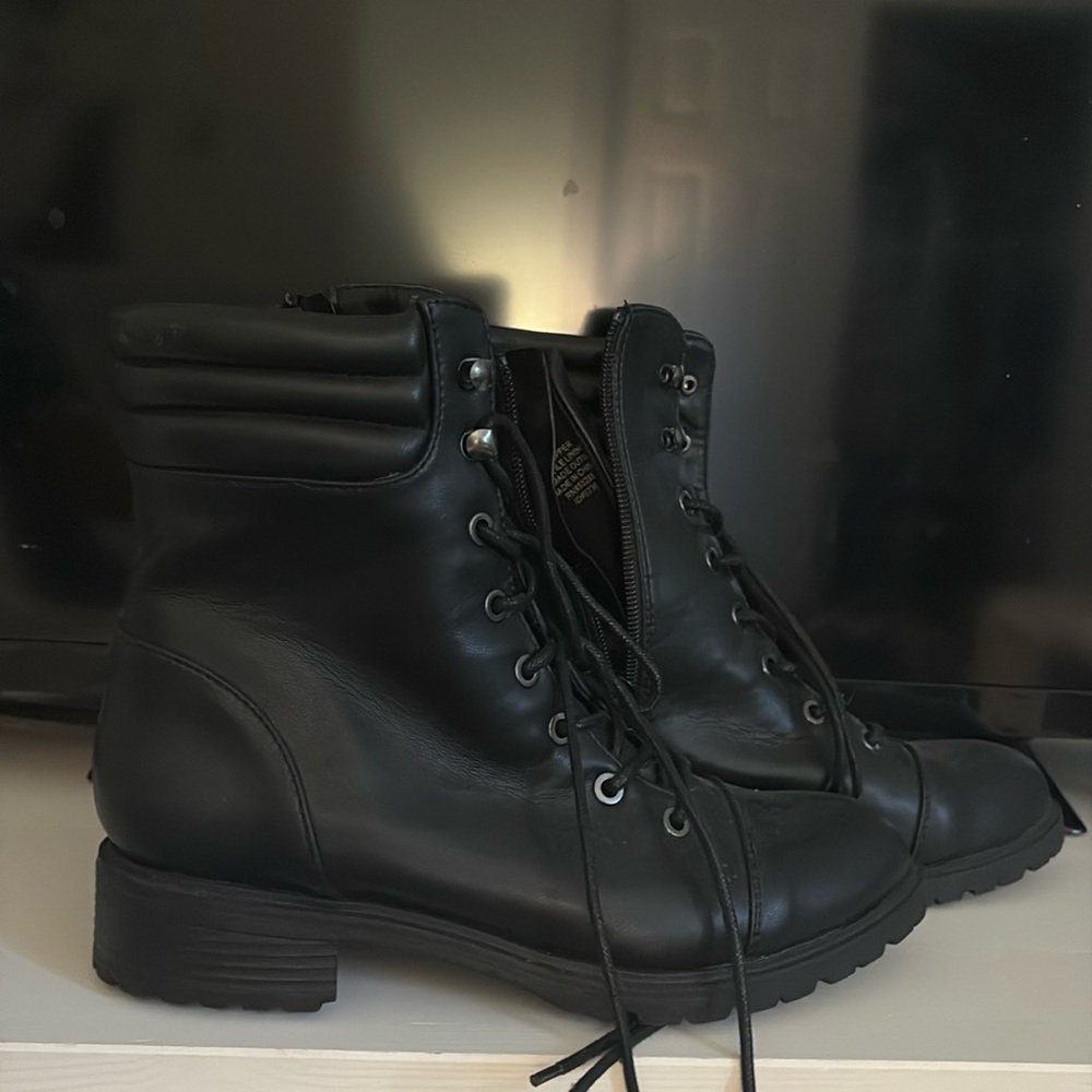 Black Express Boots